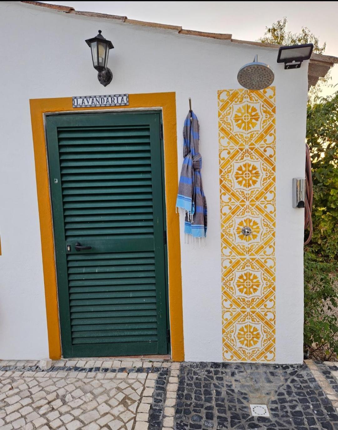 Casa Aventura Hotell Boliqueime Exteriör bild